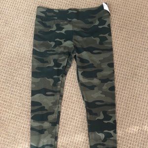 Camo leggings